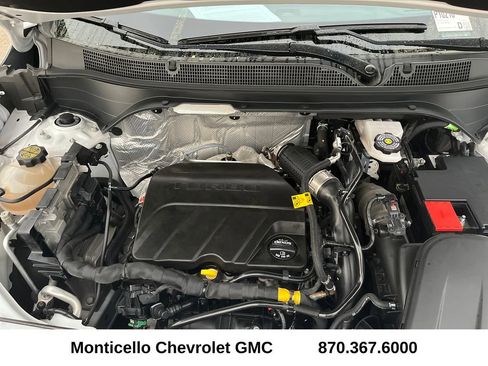 Used 2024 Chevrolet Trax RS w/ Driver Confidence Package image 27