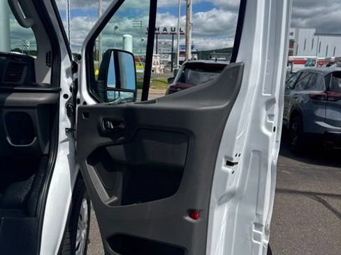 Used 2025 Ford Transit 250 Low Roof w/ Exterior Upgrade Package RWD image 14
