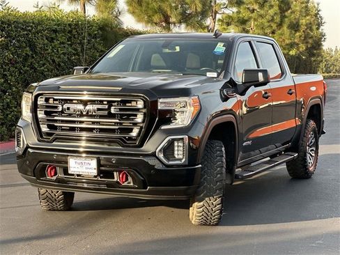 Used 2020 GMC Sierra 1500 AT4 w/ AT4 Premium Package image 8