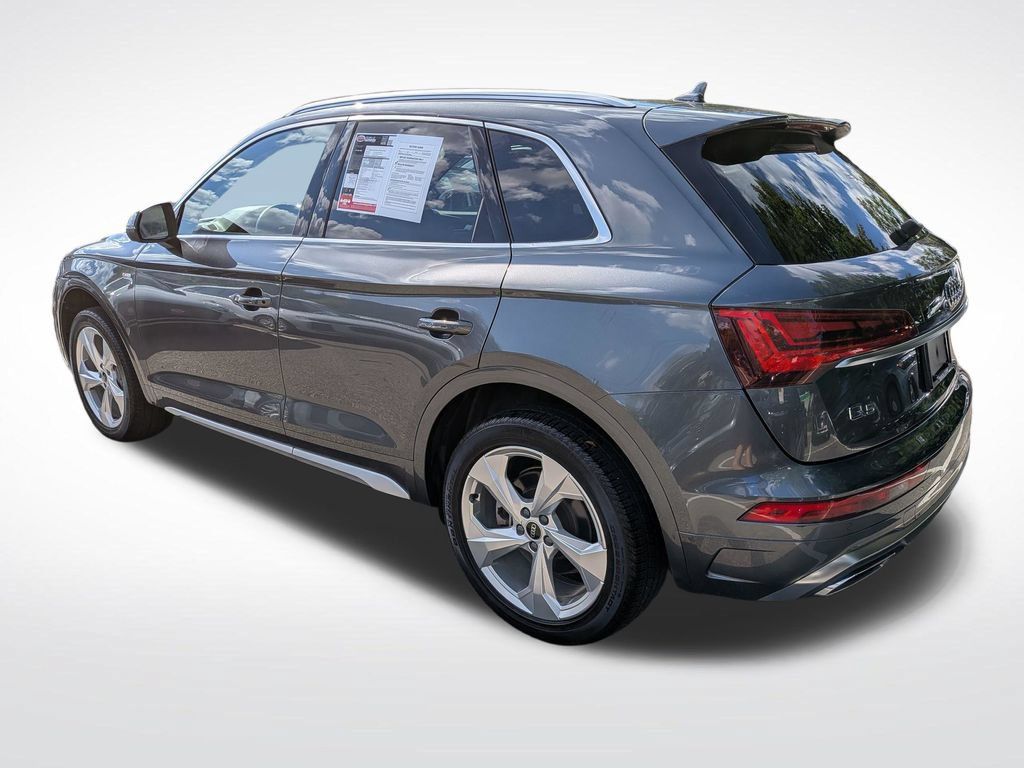 Used 2023 Audi Q5 2.0T Premium Plus w/ Premium Plus Package AWD/4WD image 6