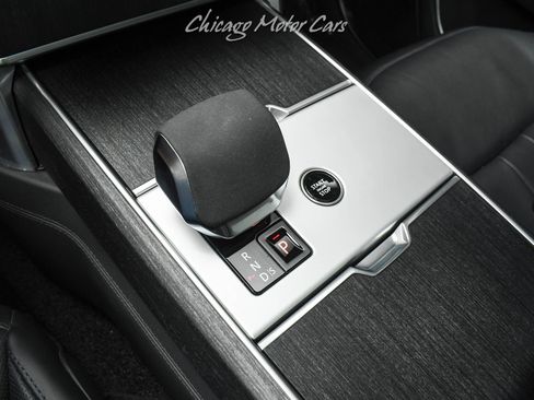 Used 2024 Land Rover Range Rover Long Wheelbase Autobiography AWD/4WD image 19