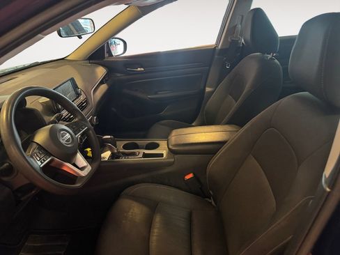 Used 2021 Nissan Altima 2.5 S FWD image 9