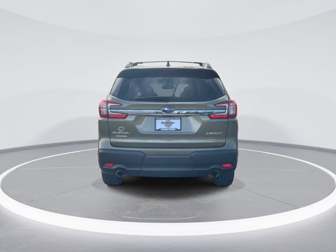 Used 2023 Subaru Ascent Premium w/ Convenience Package AWD/4WD image 6