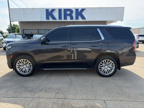 Used 2023 Chevrolet Tahoe LT AWD/4WD image 2