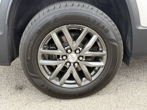 Used 2019 GMC Acadia SLT AWD/4WD image 13
