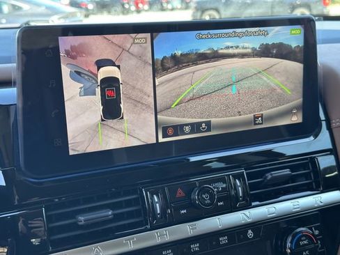 New 2026 Nissan Pathfinder Platinum image 24