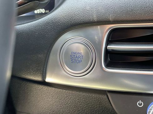 Used 2024 Hyundai Palisade Calligraphy image 17