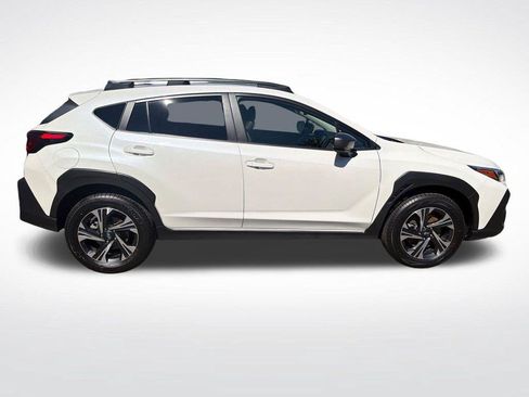 Used 2024 Subaru Crosstrek 2.0i Premium AWD/4WD image 4