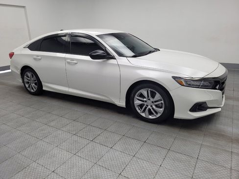 Used 2021 Honda Accord Sport image 11