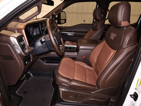 Certified 2025 Ford F250 King Ranch AWD/4WD image 13