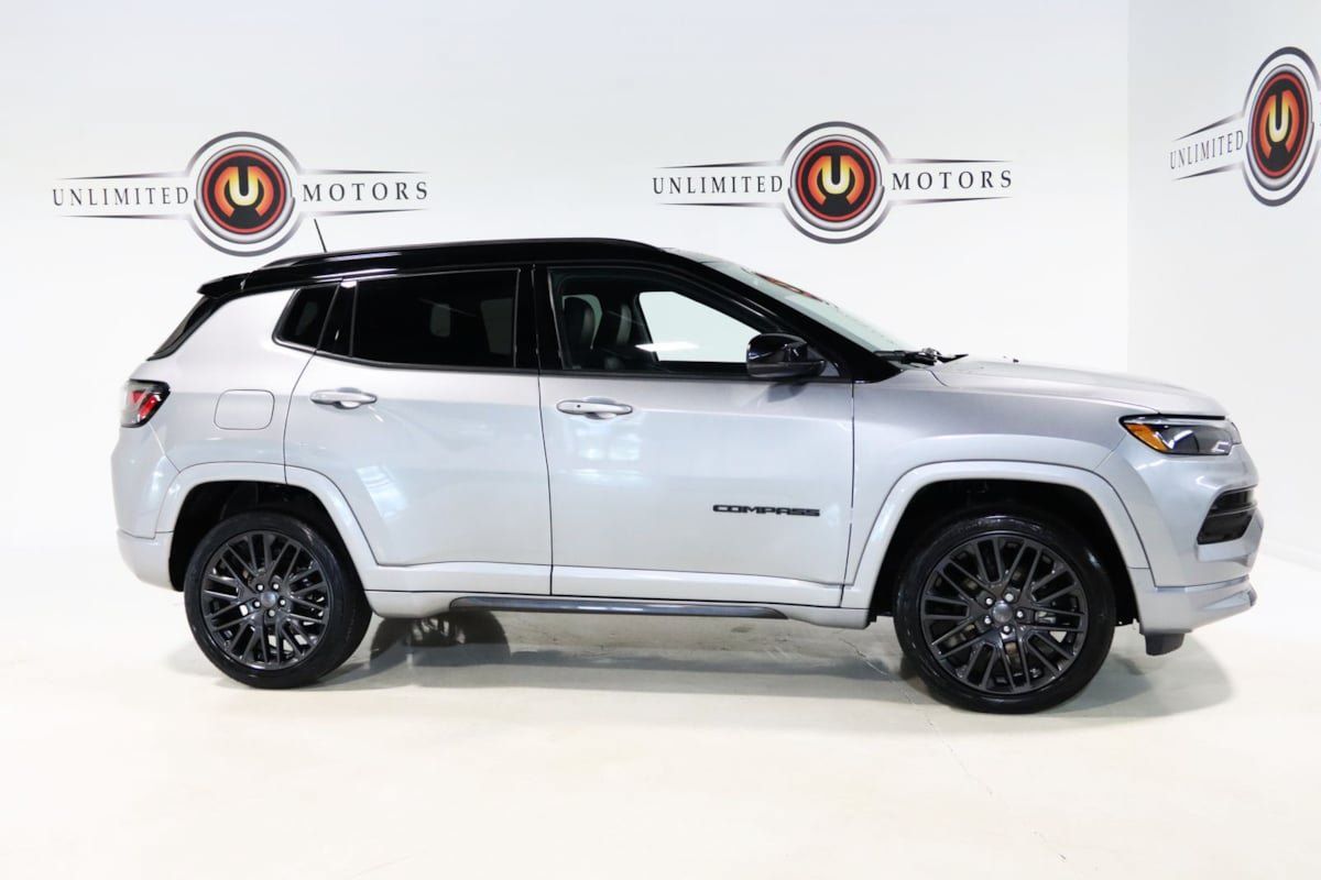 Used 2022 Jeep Compass High Altitude AWD/4WD image 5