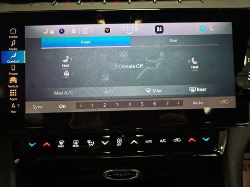 New 2026 Jeep Grand Cherokee L Limited AWD/4WD image 32
