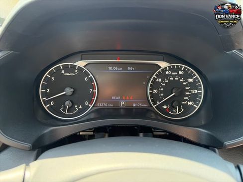Used 2023 Nissan Altima 2.5 SV FWD image 15