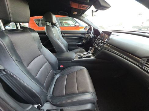 Used 2020 Honda Accord Sport image 11
