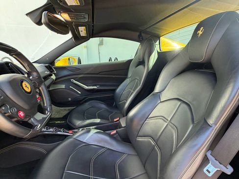 Used 2017 Ferrari 488 Spider RWD image 8