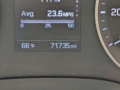 Used 2018 Hyundai Tucson SEL FWD image 2