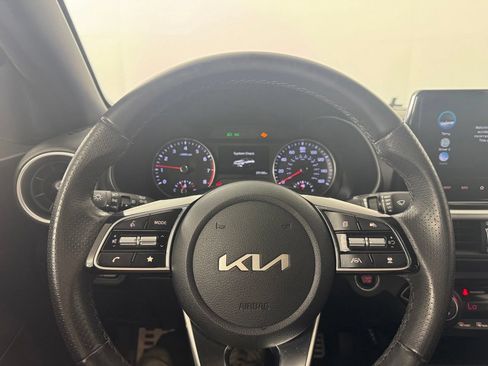 Used 2024 Kia Forte GT-Line FWD image 16