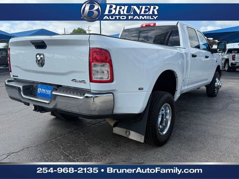 Used 2024 RAM 3500 Tradesman w/ Chrome Appearance Group image 5