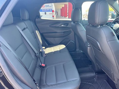 Used 2024 Chevrolet TrailBlazer RS w/ Driver Confidence Package image 26