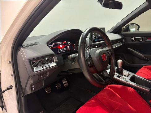 Used 2023 Honda Civic Type R image 17