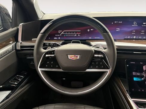 Used 2026 Cadillac Escalade Platinum Sport w/ LPO, ONYX Package AWD/4WD image 12