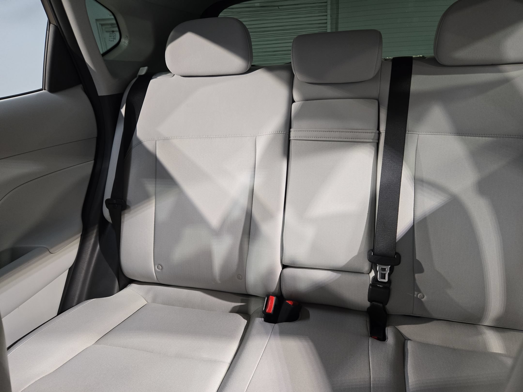 Used 2025 Hyundai Kona SEL FWD image 12