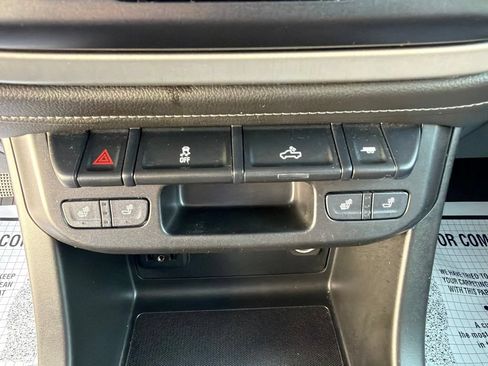 Used 2022 GMC Canyon Elevation w/ Elevation Premium Package AWD/4WD image 30