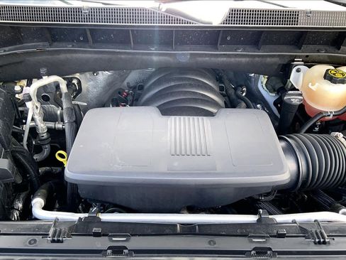 Used 2022 Chevrolet Silverado 1500 LTZ AWD/4WD image 32