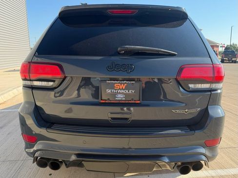 Used 2018 Jeep Grand Cherokee Trackhawk AWD/4WD image 5