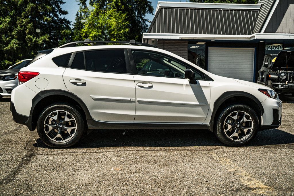 Used 2019 Subaru Crosstrek 2.0i AWD/4WD image 14