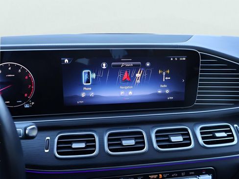 Certified 2024 Mercedes-Benz GLS 450 4MATIC image 25