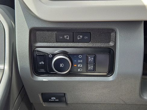 Used 2024 Ford F250 XLT AWD/4WD image 24