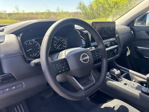 New 2026 Nissan Pathfinder SV AWD/4WD image 22