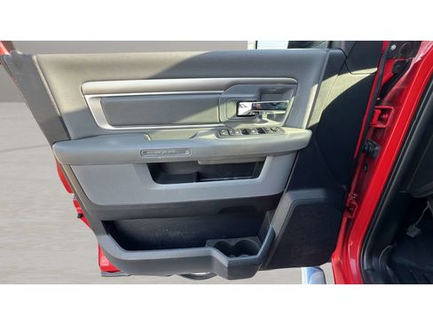 Used 2015 RAM 2500 Big Horn AWD/4WD image 26