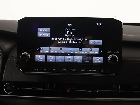 Used 2024 Mitsubishi Outlander SE AWD/4WD image 45