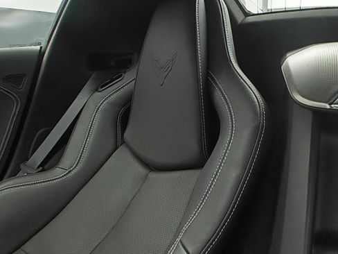 Used 2025 Chevrolet Corvette Stingray Preferred Conv w/ Battery Protection Package RWD image 9