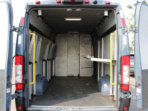 Used 2021 RAM ProMaster 3500 FWD image 9