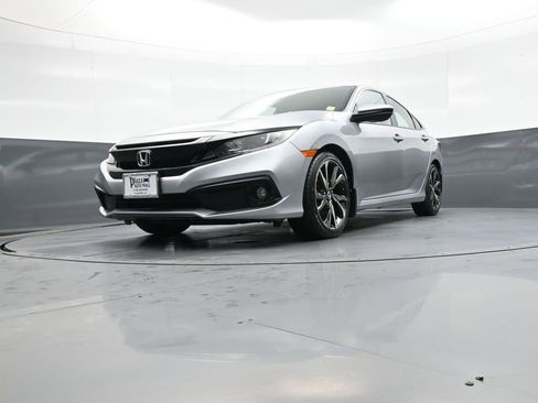 Used 2021 Honda Civic Sport image 24