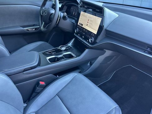 Used 2023 Lexus RZ 450e Premium w/ Technology Package image 20