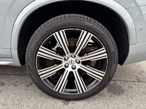 Certified 2025 Volvo XC90 T8 Plus w/ Protection Package Premier AWD/4WD image 32