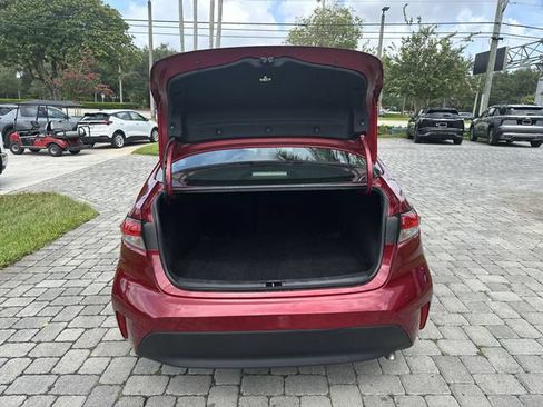 Used 2024 Toyota Corolla LE FWD image 28