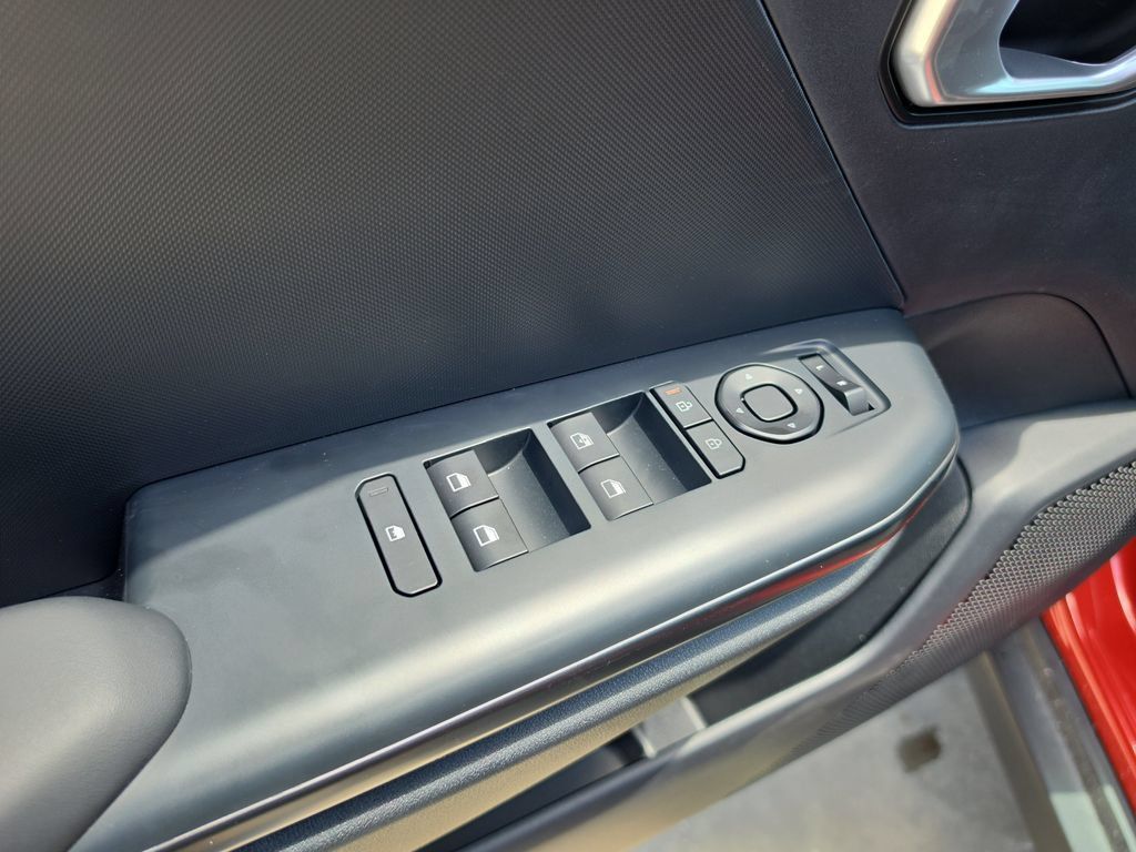 New 2026 Kia K4 FWD image 18