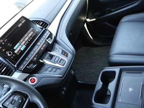Certified 2025 Honda Odyssey EX-L image 19