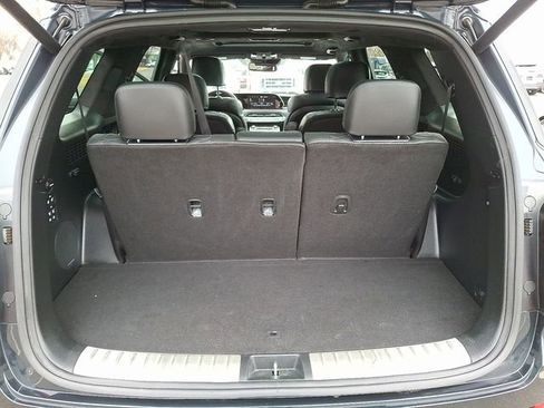 Used 2022 Hyundai Palisade Calligraphy image 30