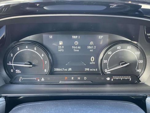 Used 2022 Lincoln Corsair Standard w/ Equipment Group 101A image 25