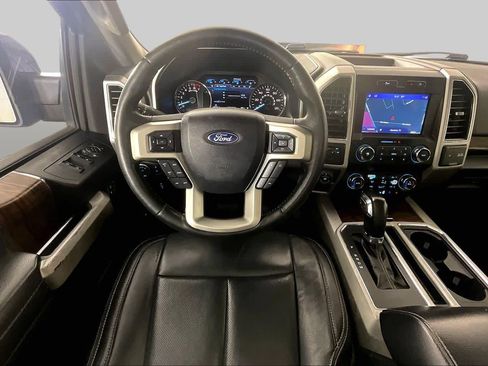 Used 2019 Ford F150 Lariat w/ Equipment Group 501A Mid RWD image 6