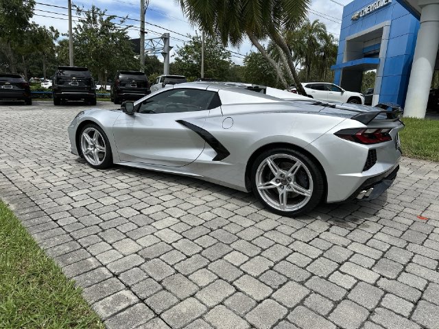 Used 2020 Chevrolet Corvette Stingray Preferred Conv w/ 2LT Preferred Equipment Group RWD image 32