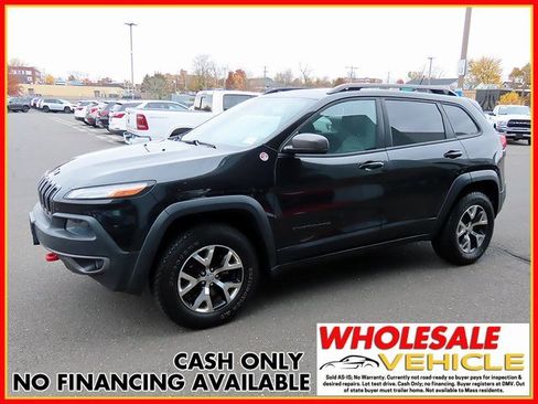 Used 2015 Jeep Cherokee Trailhawk w/ Comfort/Convenience Group image 1