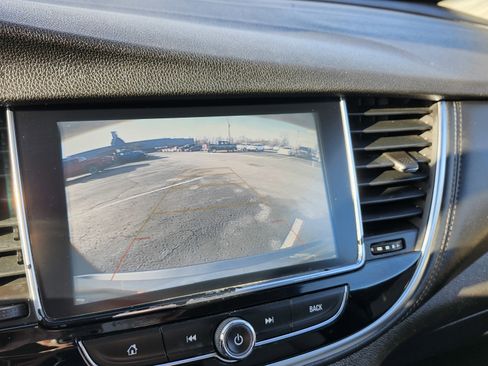 Used 2019 Buick Encore Preferred image 2