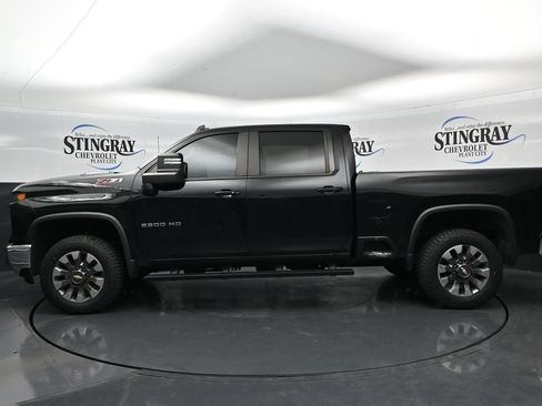 Used 2024 Chevrolet Silverado 2500 LT w/ All Star Edition AWD/4WD image 4